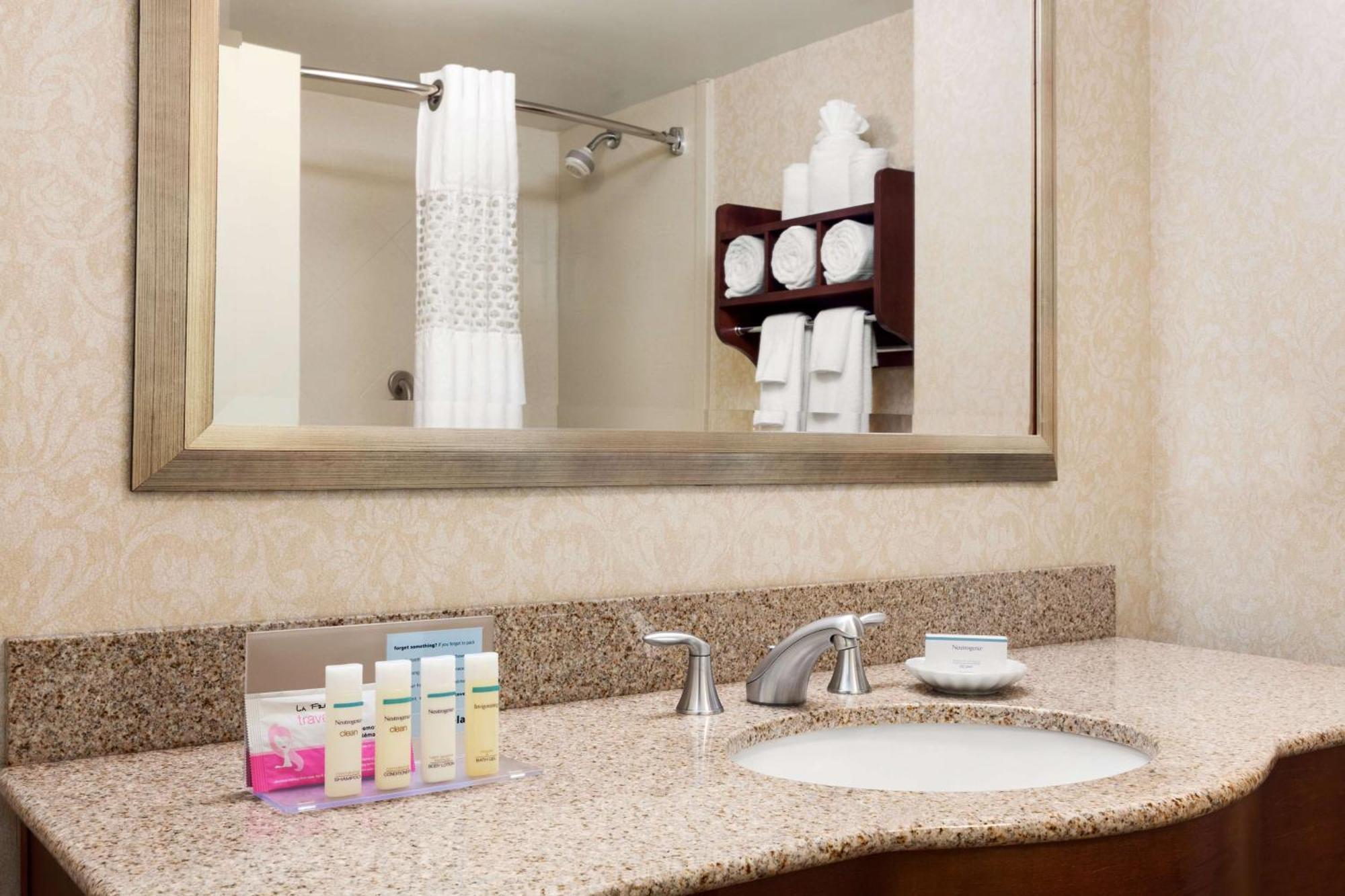 Hampton Inn Warrenton, Va Экстерьер фото