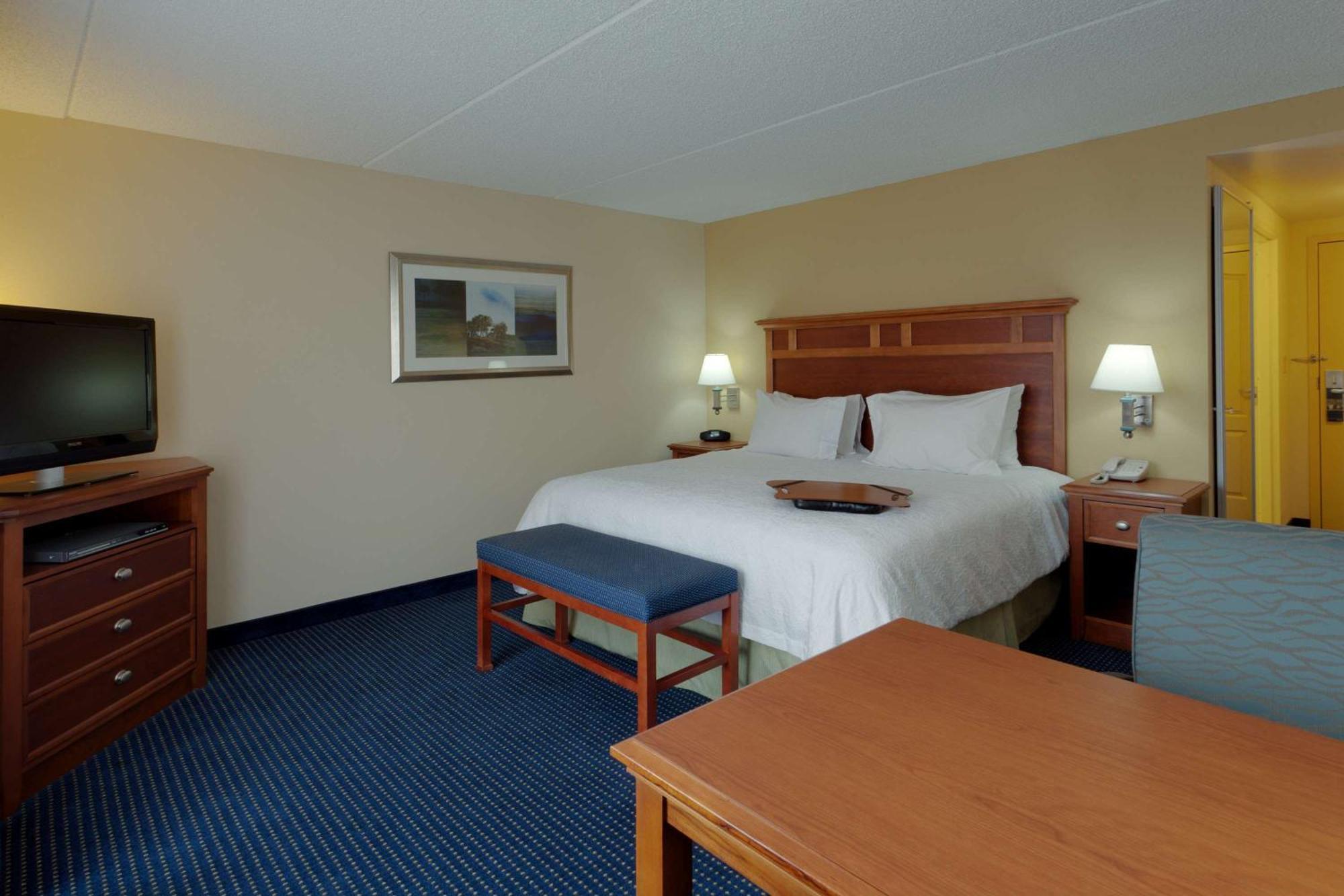 Hampton Inn Warrenton, Va Экстерьер фото