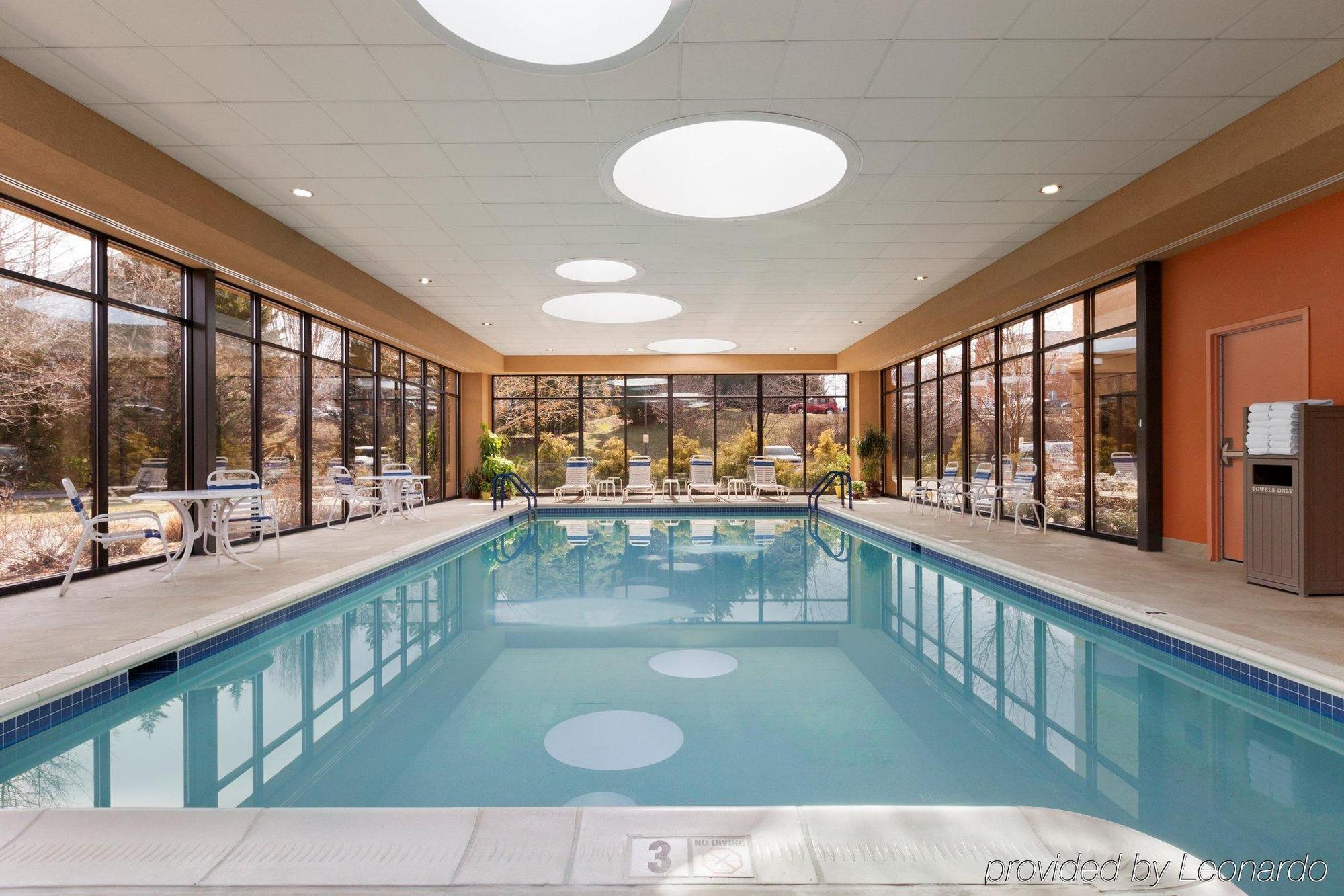 Hampton Inn Warrenton, Va Экстерьер фото